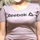 Reebok LINEAR READ SCOOP 女子训练短袖T恤