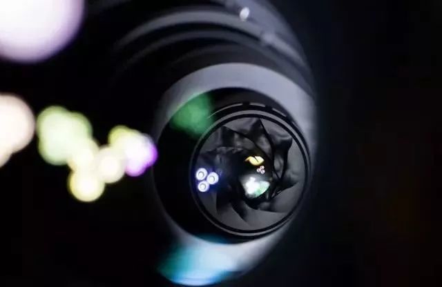 详解相机“光圈”，原来光圈值有这么多学问！