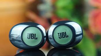 JBL TUNE 120TWS真无线蓝牙耳机开箱晒图