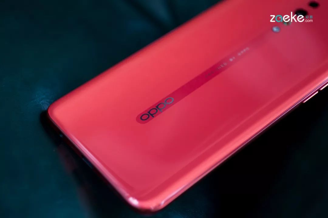 披着旗舰外衣的美貌中端机：OPPO Reno Z 智能手机测评