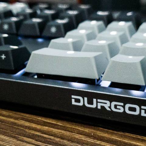 靠谱的机械键盘，DURGOD杜伽K320银轴（RGB）＆K310深空灰白光限定版评测