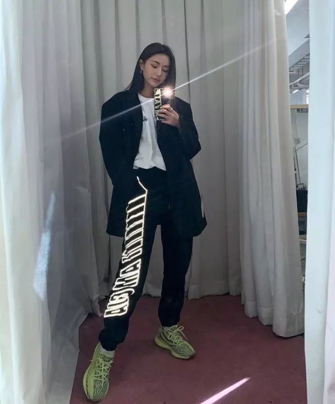 这些韩国品牌的定番模特,私底下也是值得follow的对象!