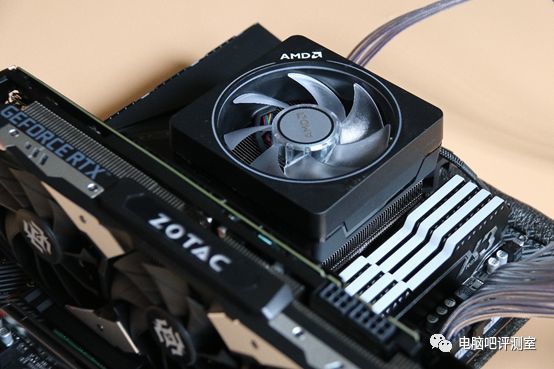 【评测】正式开启4.0时代！技嘉X570 Aorus PRO协新锐龙、新固态联合评测