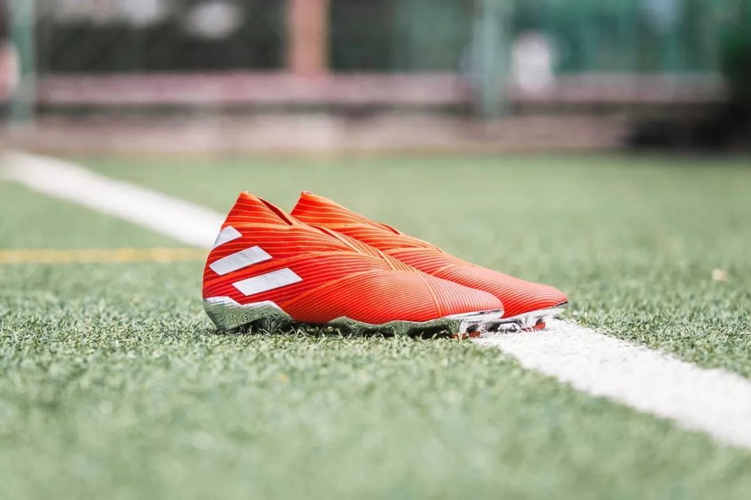 adidas Nemeziz 19+  足球鞋实战测评