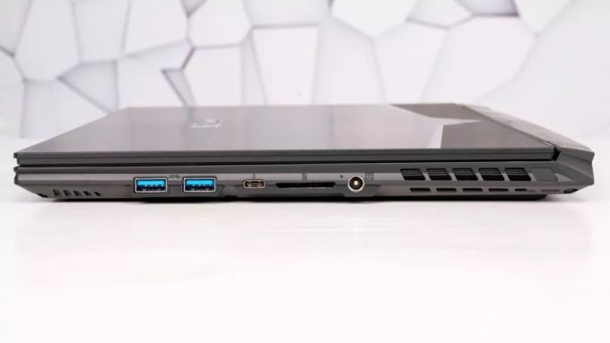 轻薄游戏本的终极形态?笔吧评测室 技嘉 全新Aero15-XA 测评,4K OLED屏幕、RTX2070显卡、20mm厚