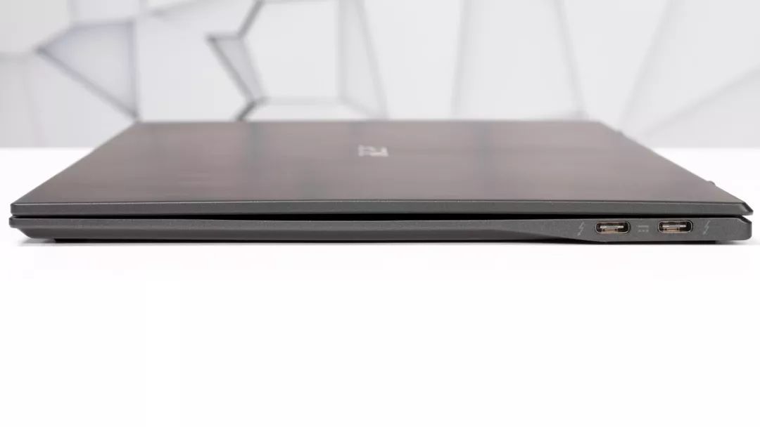 世界最薄、845g重：笔吧评测室 Acer 宏碁 蜂鸟Swift7 14寸超轻薄笔记本电脑评测