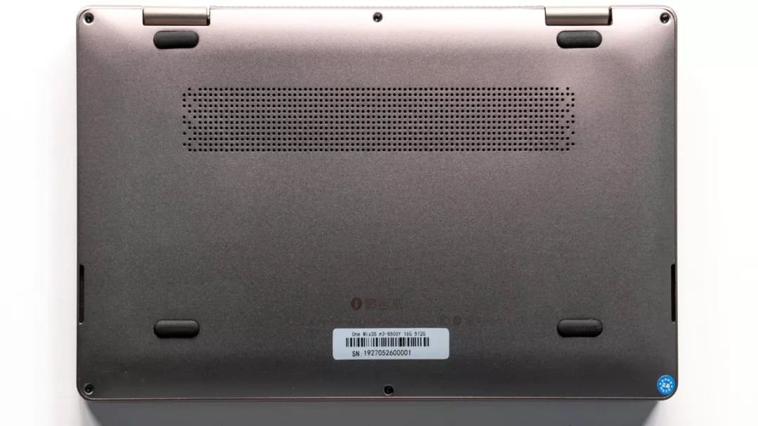 壹号本OneMix3s铂金版笔记本测评，8.4英寸配酷睿i7，居然还有43Wh电池_ 