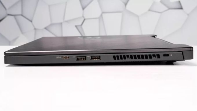 笔吧评测室:ROG GU502 15.6英寸轻薄游戏本评测 & 美版笔记本购买建议