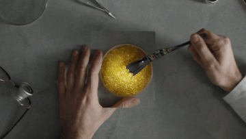 内含鱼子、纯金、铂金？吃土也买不起的高端护肤—LaPrairie