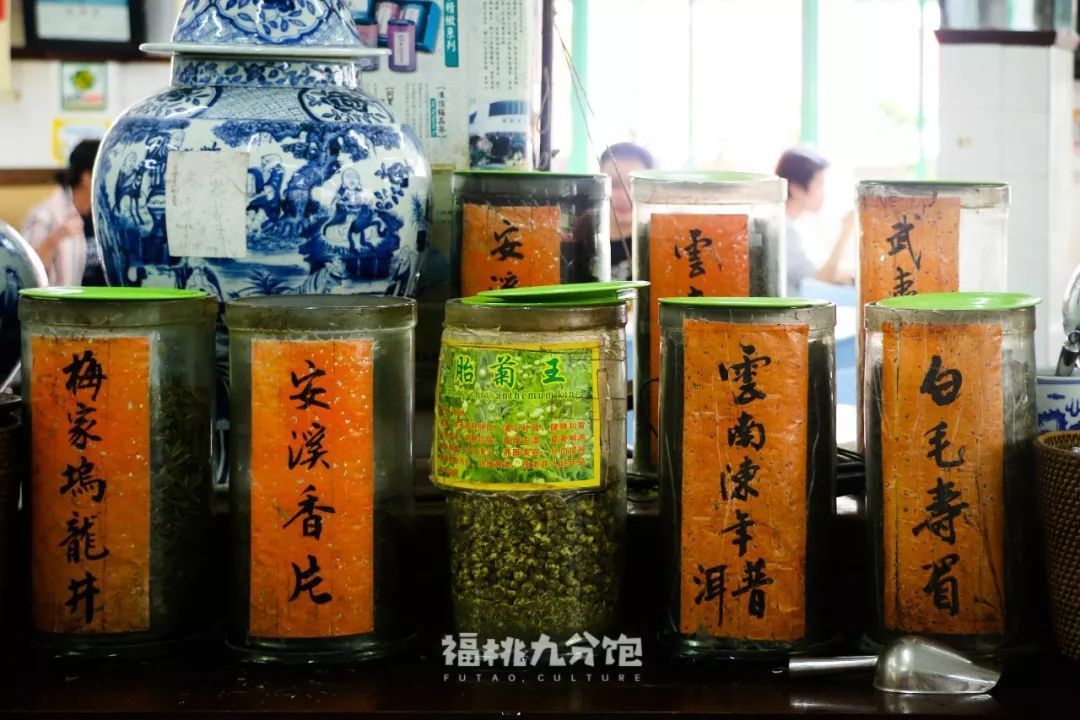 在澳门，本地人是这样从早吃到晚的