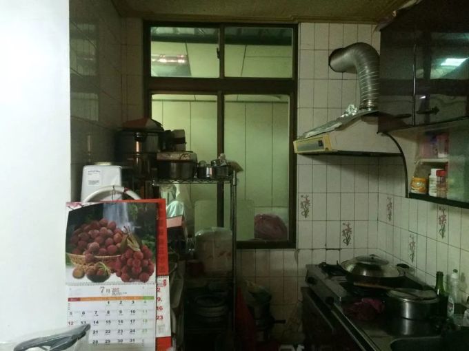 15㎡餐厨他只用宜家爆改,餐柜、橱柜翻倍大还拥中岛:堪比整容级改造