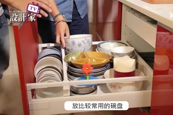 15㎡餐厨他只用宜家爆改,餐柜、橱柜翻倍大还拥中岛:堪比整容级改造