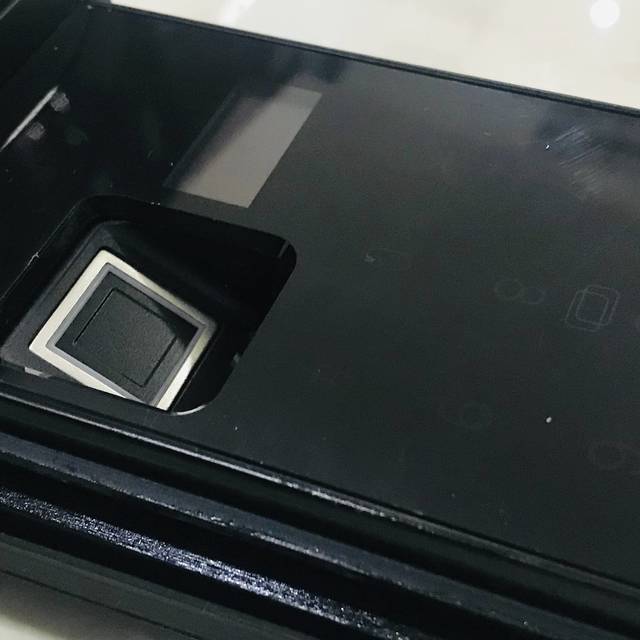 原来智能锁带滑盖有这些好处，樱花指纹锁6188真实开箱评测