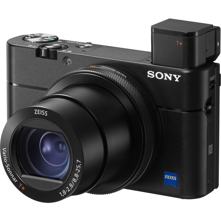 摄影新闻：20张/秒无黑屏连拍+4K HDR视频 索尼1英寸黑卡相机RX100 VII即将发布