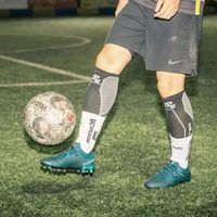 Tekela V2 Pro足球鞋使用总结(鞋楦|鞋面|支撑力|韧性)