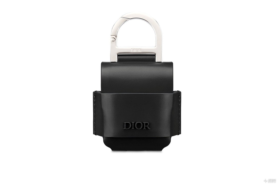 2900元！Dior 推出 AirPods 皮套，比耳机还贵