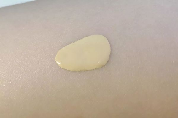 8小时带妆实测!6款大牌粉底持妆能力大PK!