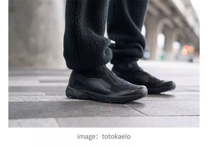 《都市「黑」科技户外Sneaker指南》
