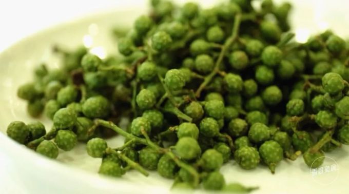 掌握两种料油做法,解锁一道开胃硬菜