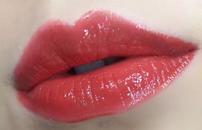 杰妮菲菲|YSL2019新品缎面水光唇釉VERNIS À LÈVRES WATER STAIN 试色推荐分享