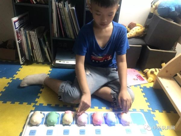 喵咪潮流玩具,零基础也能玩音乐?【中外玩具网测评】