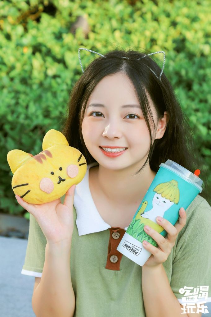 喵星人驾到!奈雪夏日新品清新来袭,速速来“吸”!