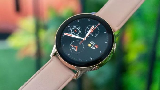 三星新一代智能手表 Active 2:触控式旋转表盘、新增 ECG,颜值在线