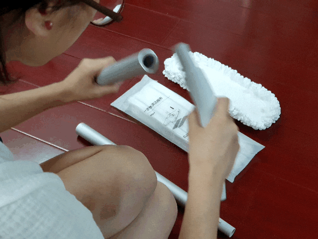 米家无线手持擦地机体验:我们不用很累很麻烦就可以轻松擦干净地板