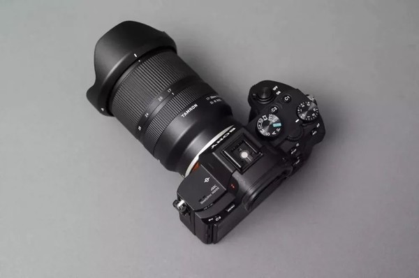 我为什么会选择腾龙17-28mm F/2.8 Di III RXD？_单反镜头_什么值得买