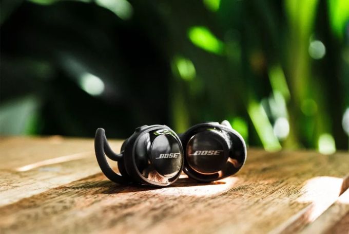 真无线耳机挑战 AirPods 的新机遇:降噪