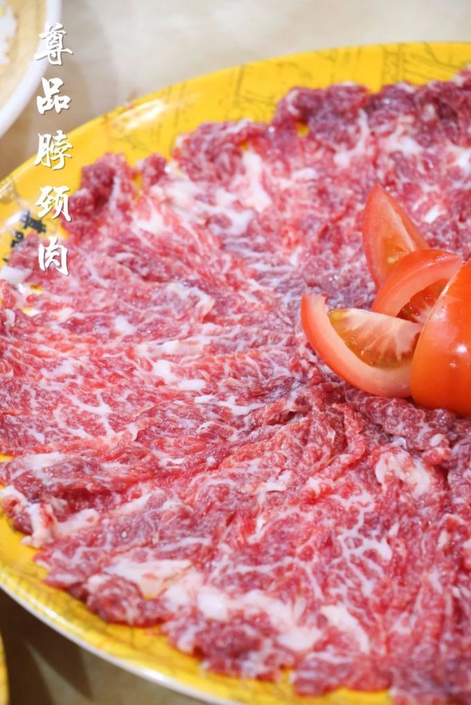 744D7936.jpg 火了39年的牛肉大亨,一年卖出690000+…