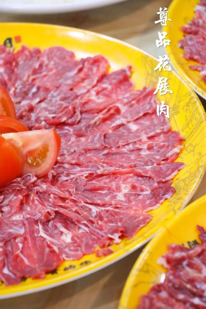 744D7941.jpg 火了39年的牛肉大亨,一年卖出690000+…