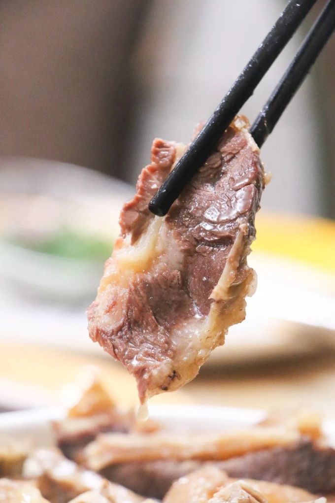 IMG_0350.jpg 火了39年的牛肉大亨,一年卖出690000+…
