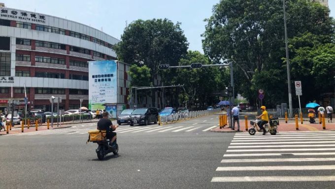 水围24小时 | 城市中心的边缘生活