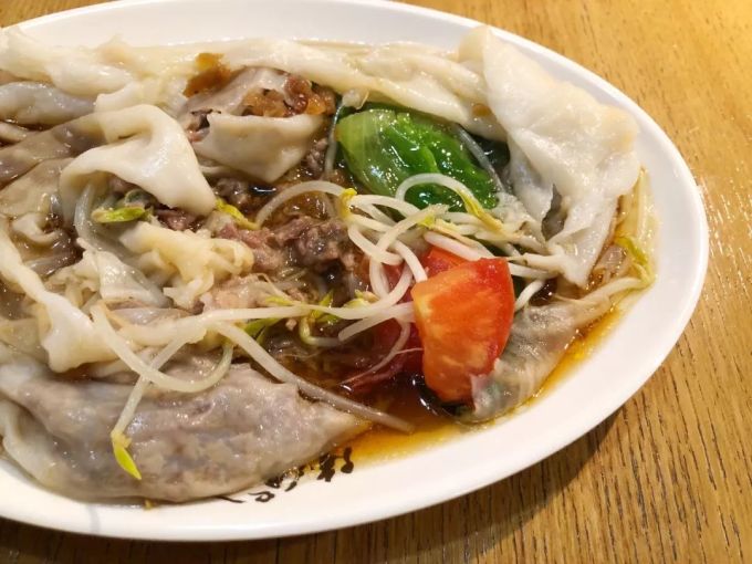 水围24小时 | 城市中心的边缘生活