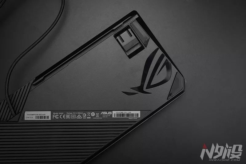 FPS玩家专属加长CTRL键：ROG Strix Scope评测