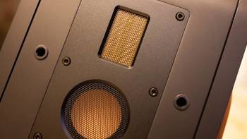 歌布林之森 篇五十三：客厅多媒体音箱新概念，体验惠威M300MKII音箱 