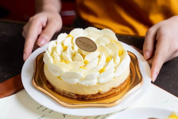 布歌东京的「软冰淇淋」来了,最近还买①送①
