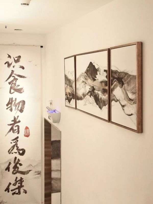 环境4.jpg 潮汕人都惊呆了,这家“日料店”竟然卖着粿条…