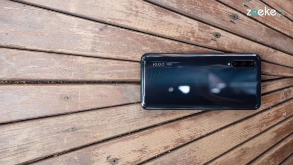 来到重庆这座8D城市,我读懂了iQOO的“5G修炼手册”