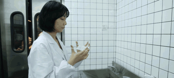 正版迪士尼授权的火锅,连厨房都能逛!