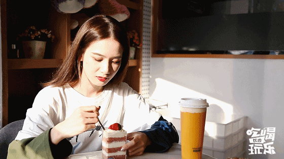 21.gif 好吃不长肉!泰迪故事无蔗糖欧包惊喜上线,同时get美味与健康!