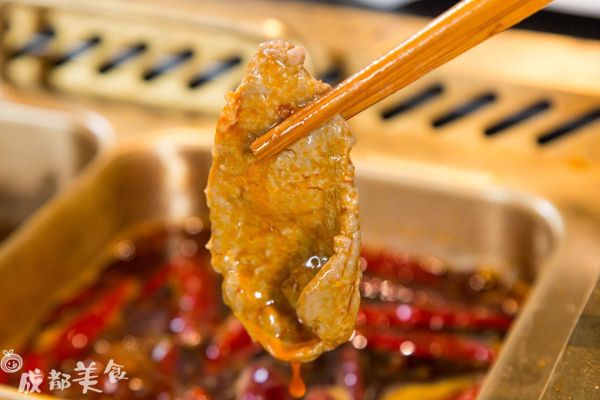 正版迪士尼授权的火锅,连厨房都能逛!