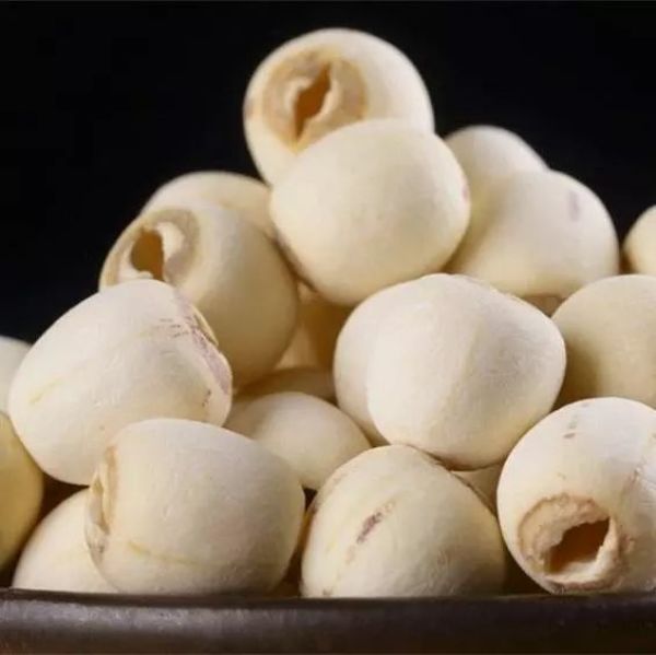 月饼哥哥“有温度的月饼”一天卖出20万个!今年换你给家人送月饼了
