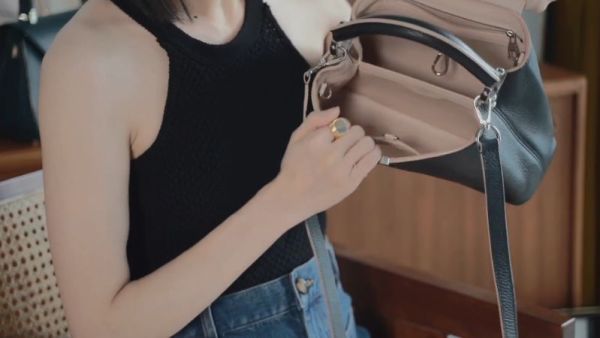 测评10个女生都喜欢的奢侈品包包,真的值得入手吗?