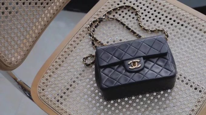 测评10个女生都喜欢的奢侈品包包,真的值得入手吗?