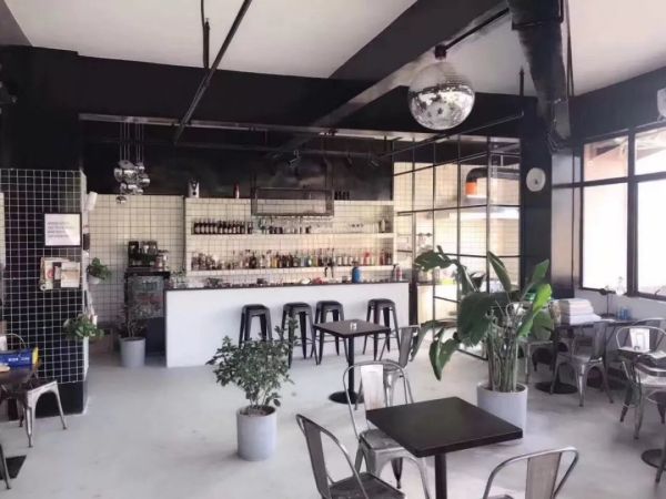 微信图片_20190820143640.jpg 只有潮汕人才看得懂名字的店,背后是两个热爱亚文化的年轻人
