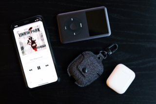 AirPods & Rock