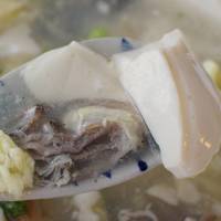 养生汤 篇十二：这种海产品被称为“海中牛奶”，加1块豆腐做成汤，鲜美嫩滑还补钙
