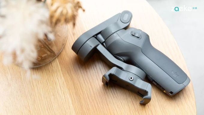 大疆OSMO Mobile 3不仅“小”有成就,也是Vlog普及的新一步